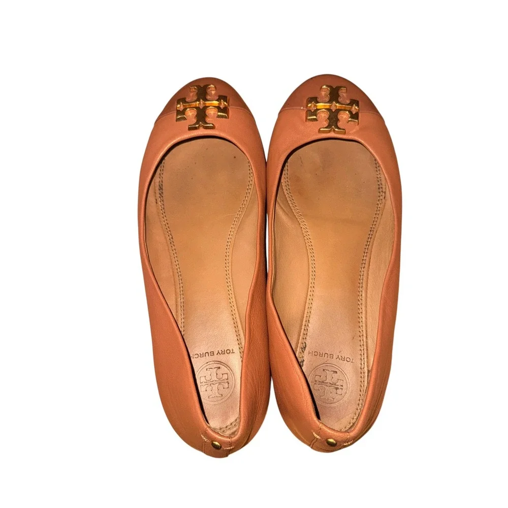 Tory Burch EVERLY Ballet Flats Women 6 Pre-Owned Tan Leather Gold Logo Reva Shoe